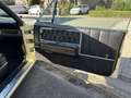 Lincoln Continental Coupe Geel - thumbnail 23