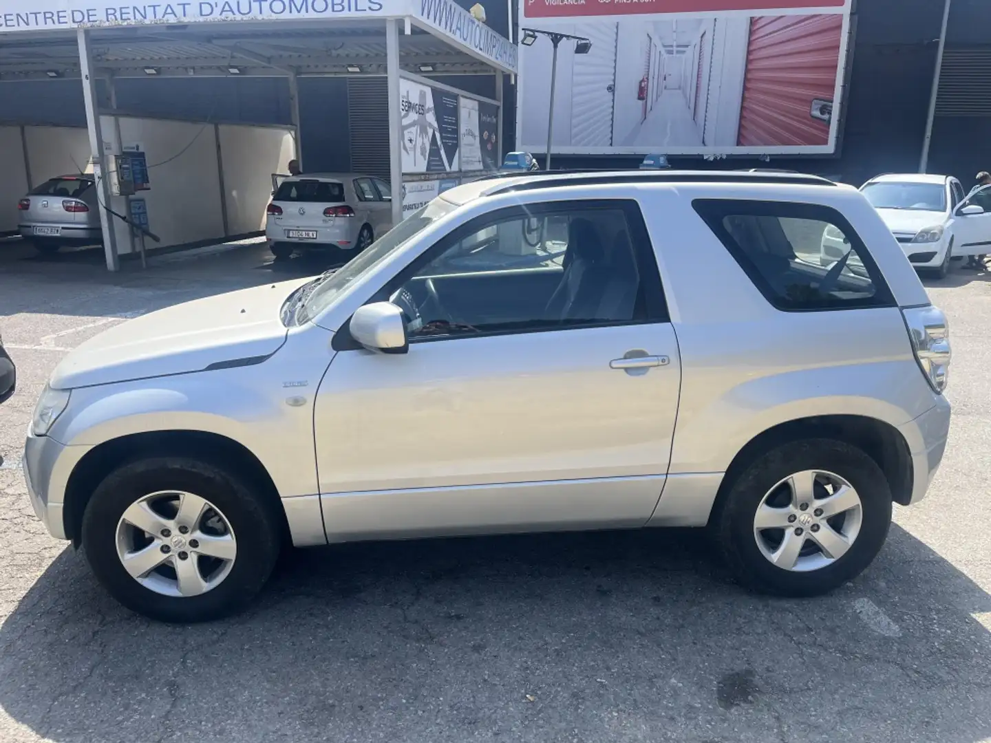Suzuki Grand Vitara 1.9DDiS JLX-E Gris - 2