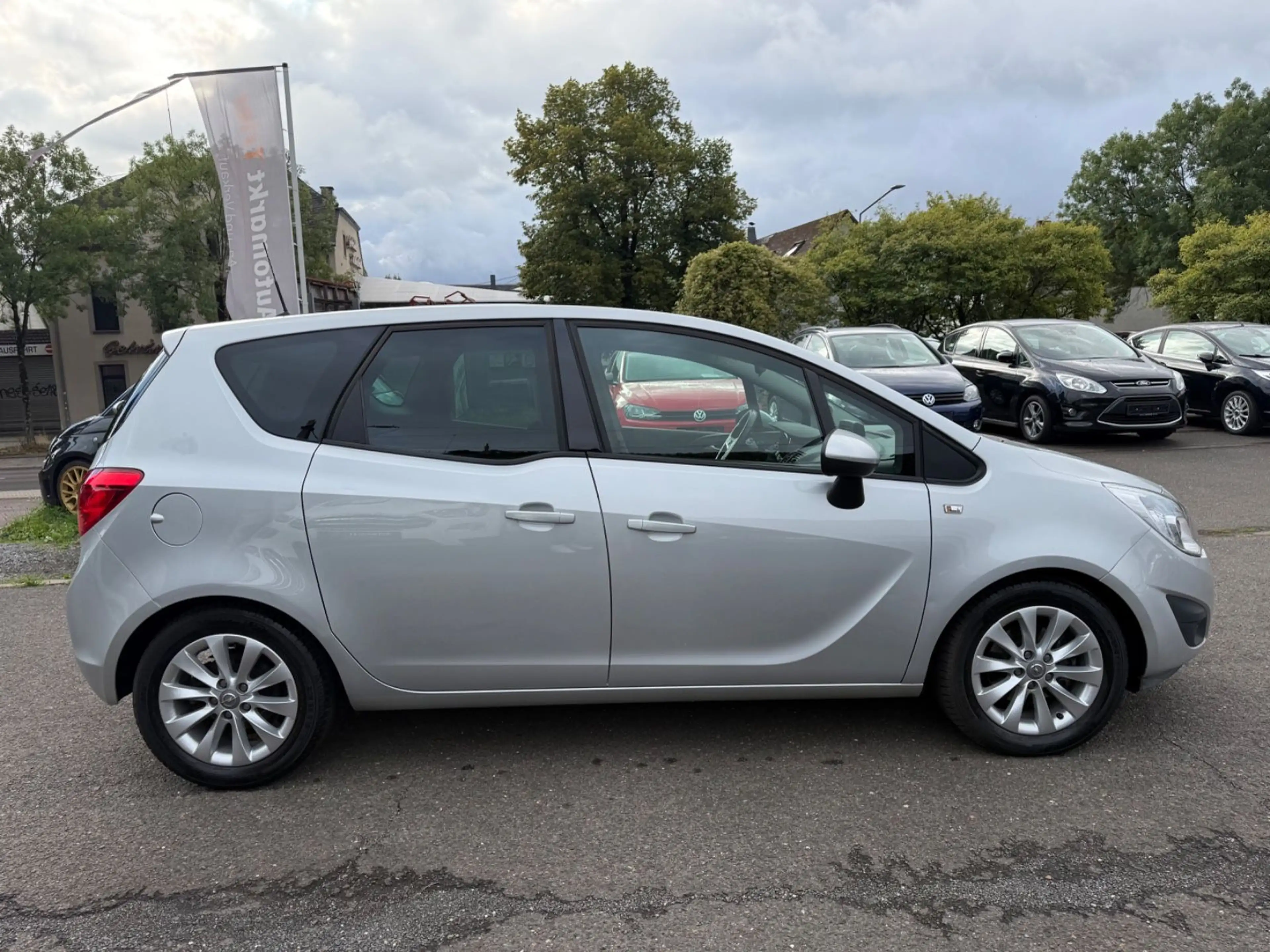 Opel Meriva B! 1. Hand! TÜV NEU! Panorama-Dach! — photo 6