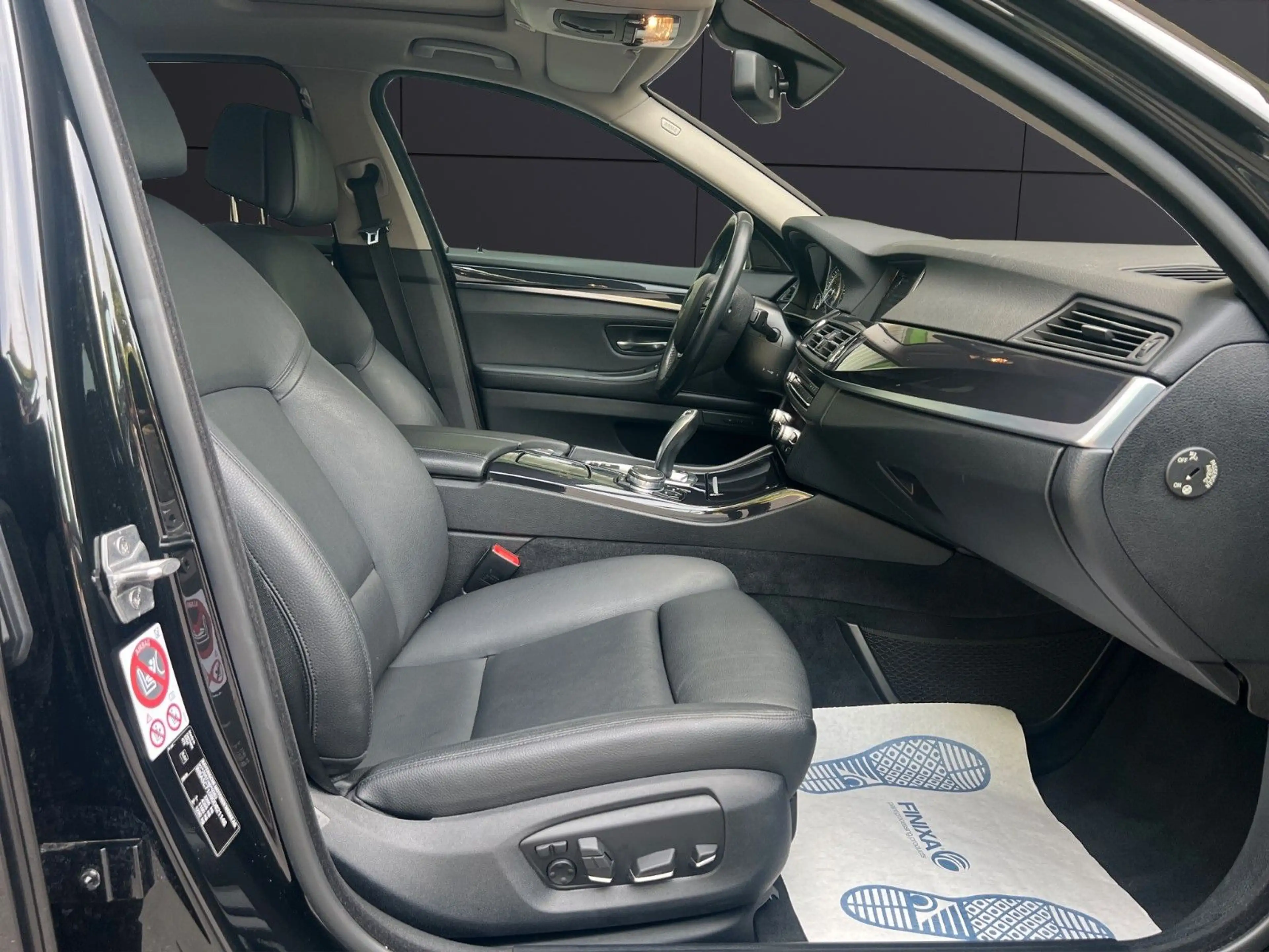 BMW 525 5 Limousine 525 d / AUTOMATIK / EURO 6 /HEAD — photo 11