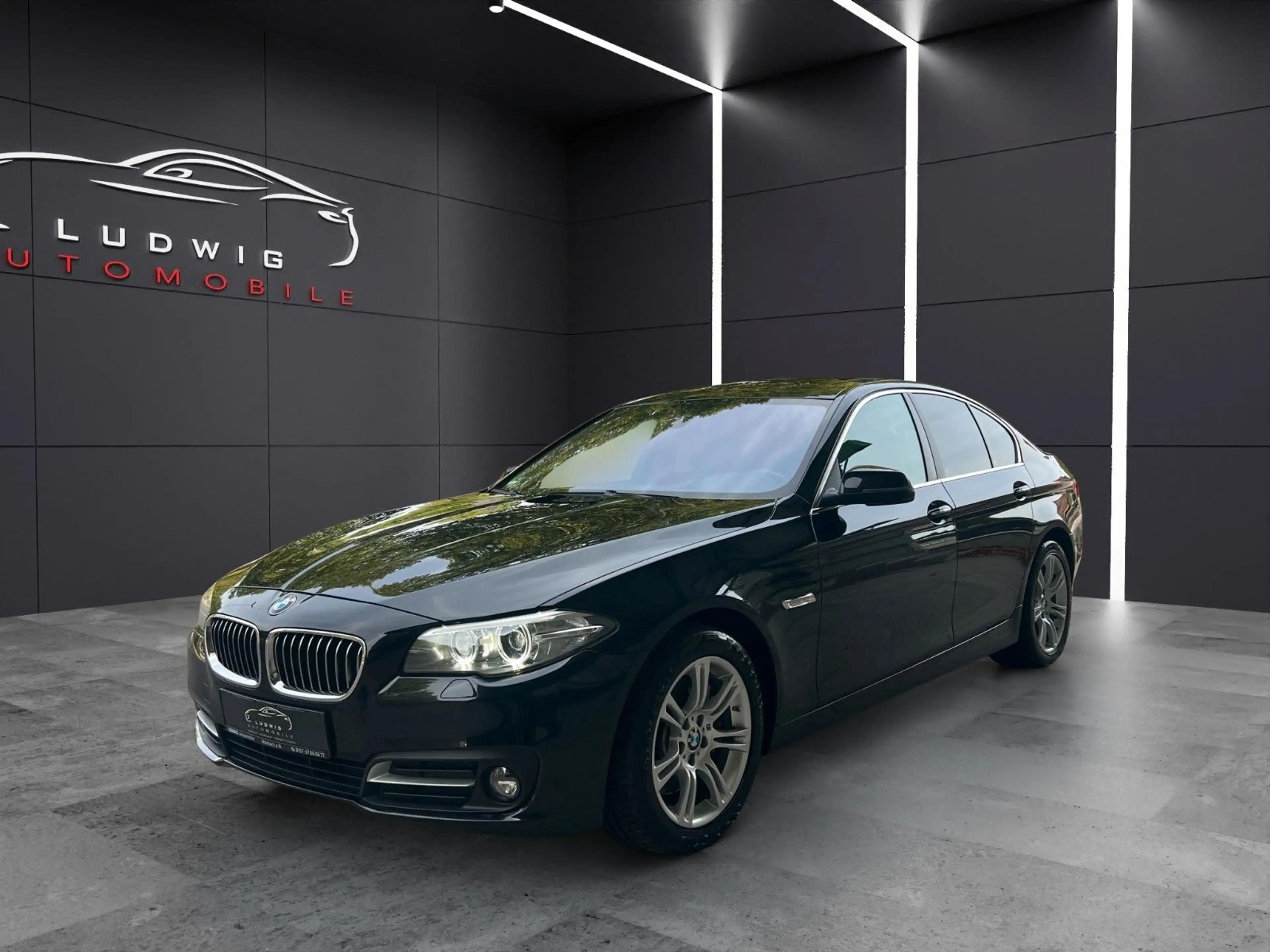 BMW 525 5 Limousine 525 d / AUTOMATIK / EURO 6 /HEAD