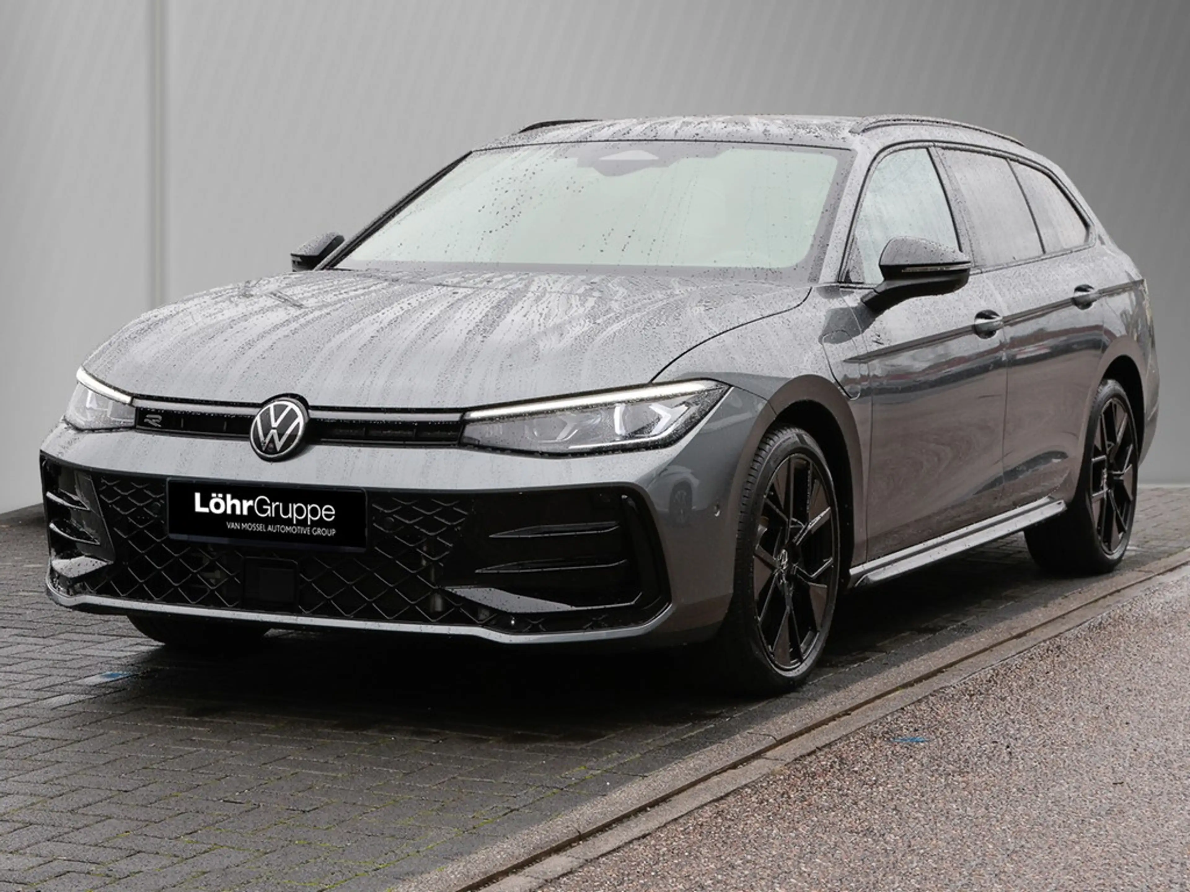 Volkswagen Passat Variant 1.5 TSI DSG eHybrid R-Line AHK — photo 2