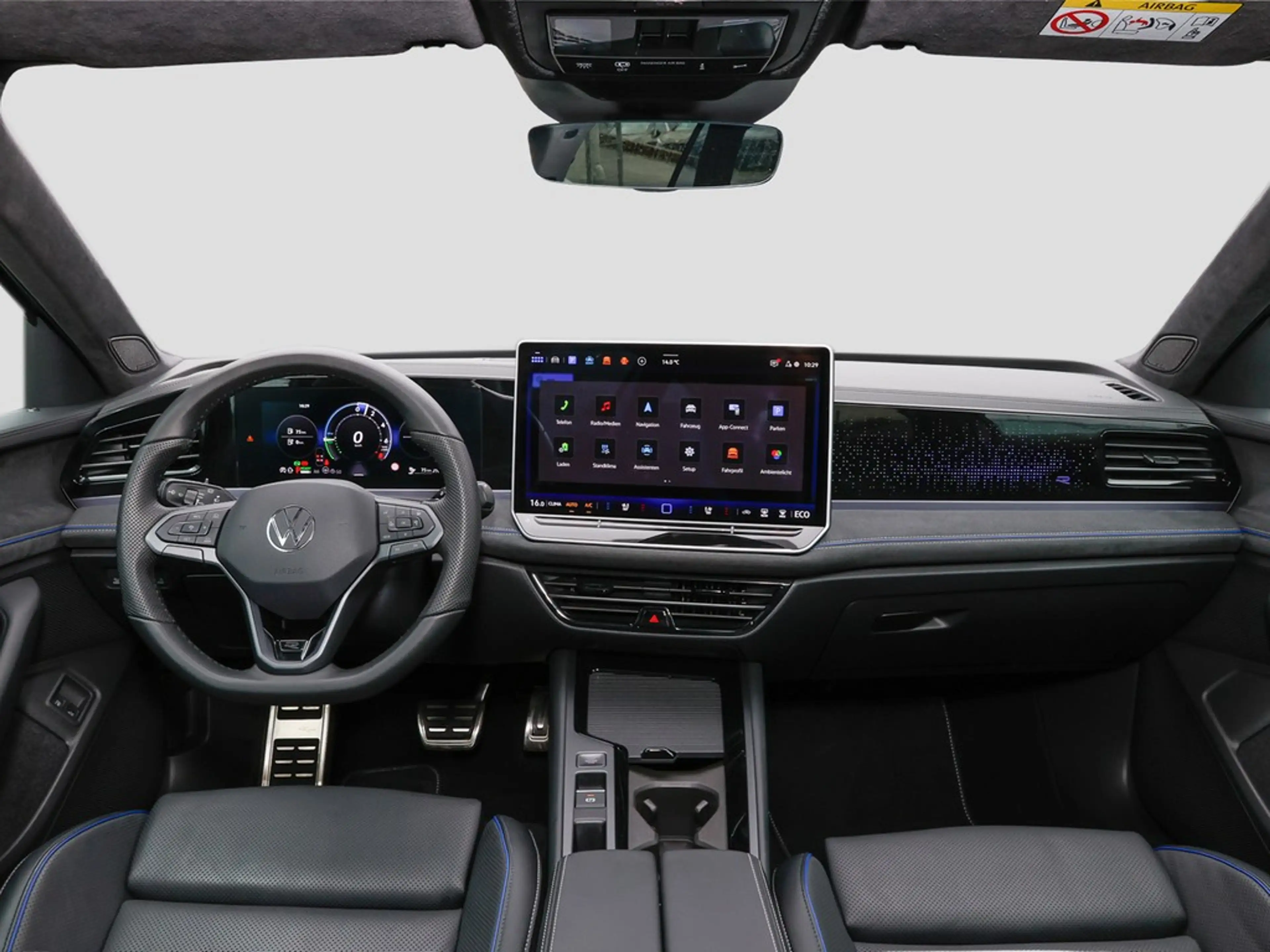 Volkswagen Passat Variant 1.5 TSI DSG eHybrid R-Line AHK — photo 11