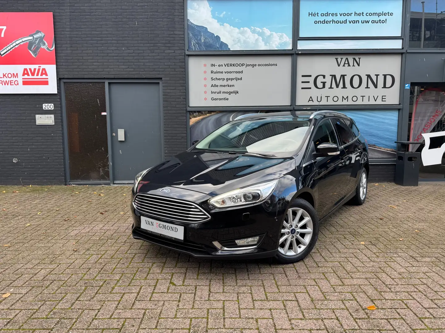 Ford Focus Wagon 1.0 Titanium Edition Noir - 1