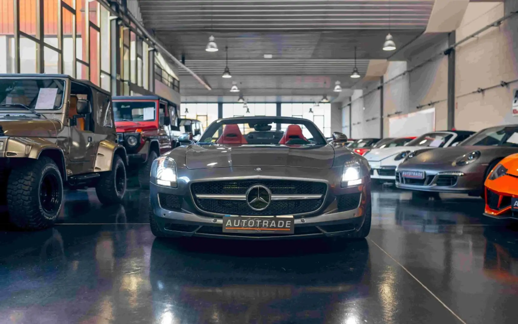 Mercedes-Benz SLS Roadster Gris - 2