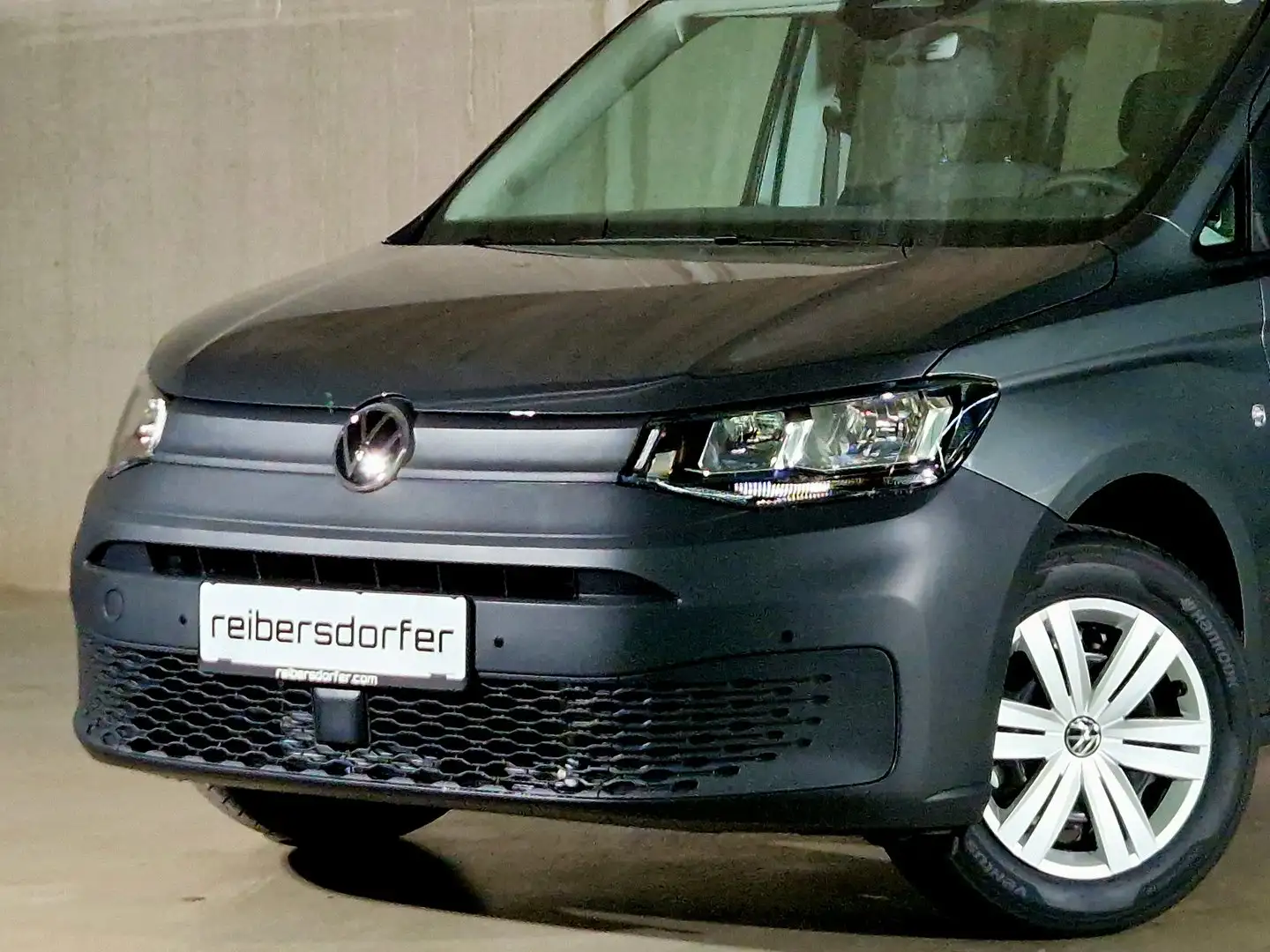 Volkswagen Caddy Family TSI Grau - 2