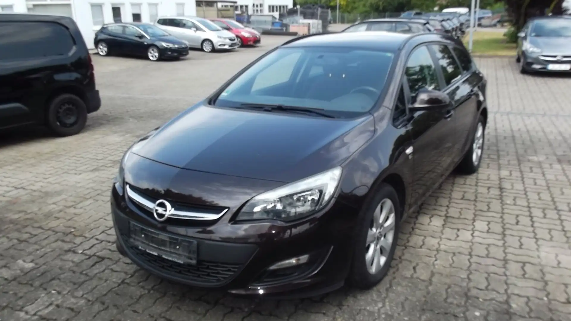 Opel Astra J Sports Tourer 150 Jahre Opel,Sitzheizung Braun - 1