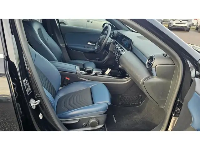 Mercedes-Benz Unknown Model view 13
