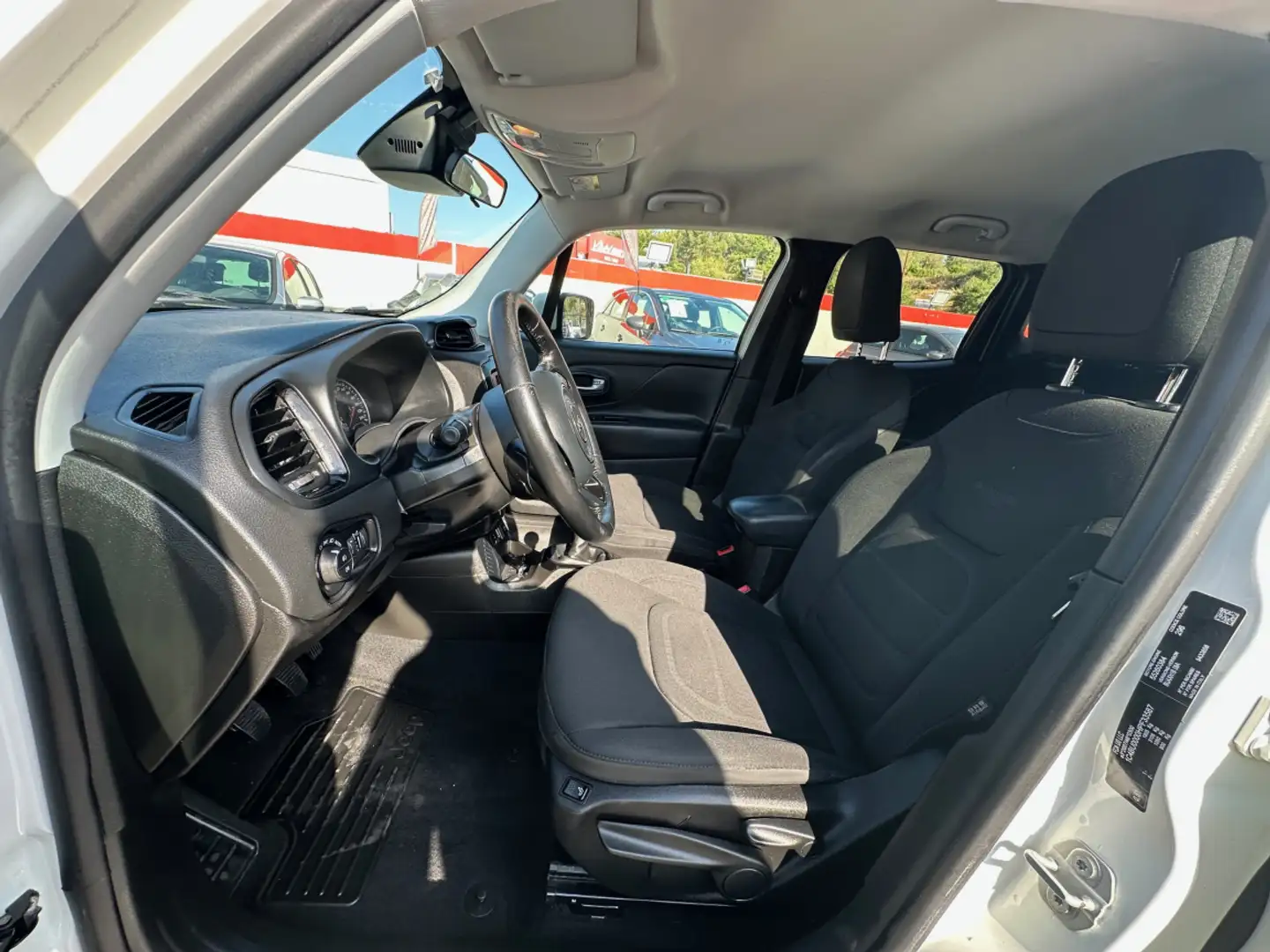 Jeep Renegade 1.6 I MultiJet 120 ch Brooklyn Edition - 2
