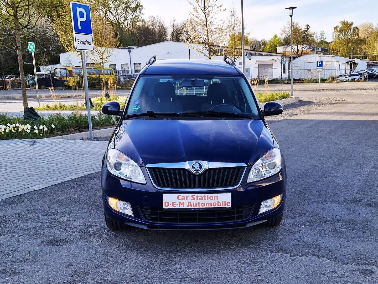 Skoda Roomster Ambition/1Hand/Alufelgen/PDC hinten/Euro5/Color/ Azul - 2