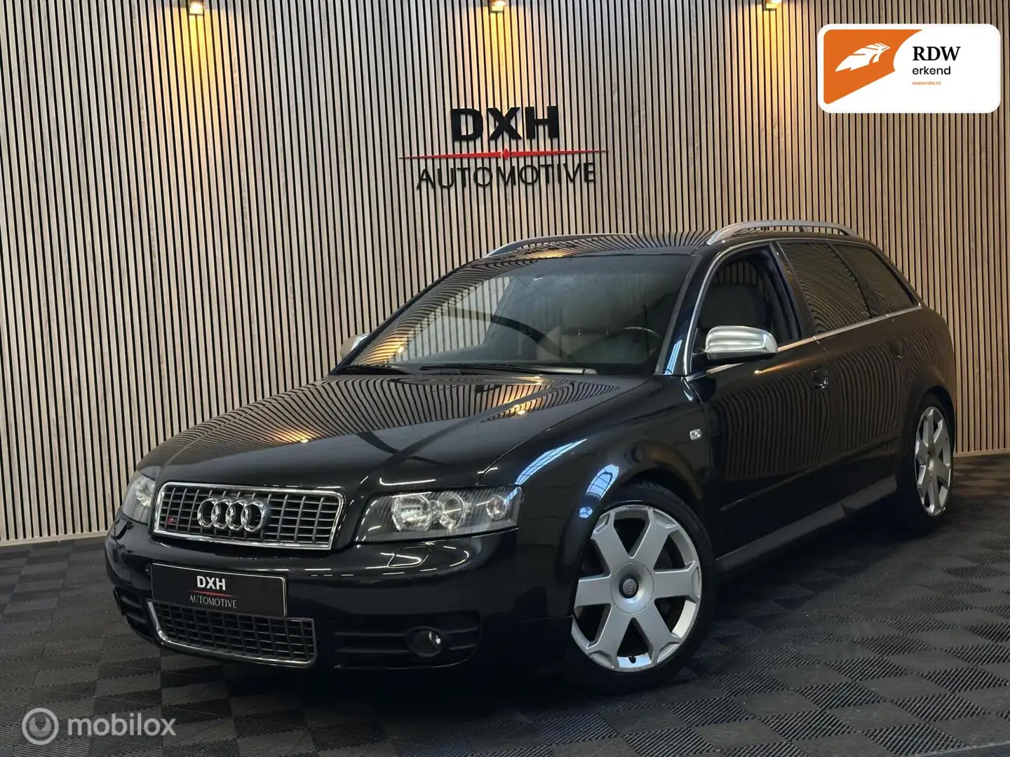 Audi S4 Avant 4.2 V8 Quattro S4 Youngtimer APK-10/26 BOSE Zwart - 1