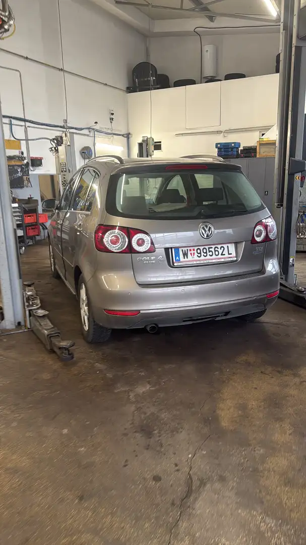 Volkswagen Golf Plus Rabbit BMT 1,6 TDI DPF DSG - 2