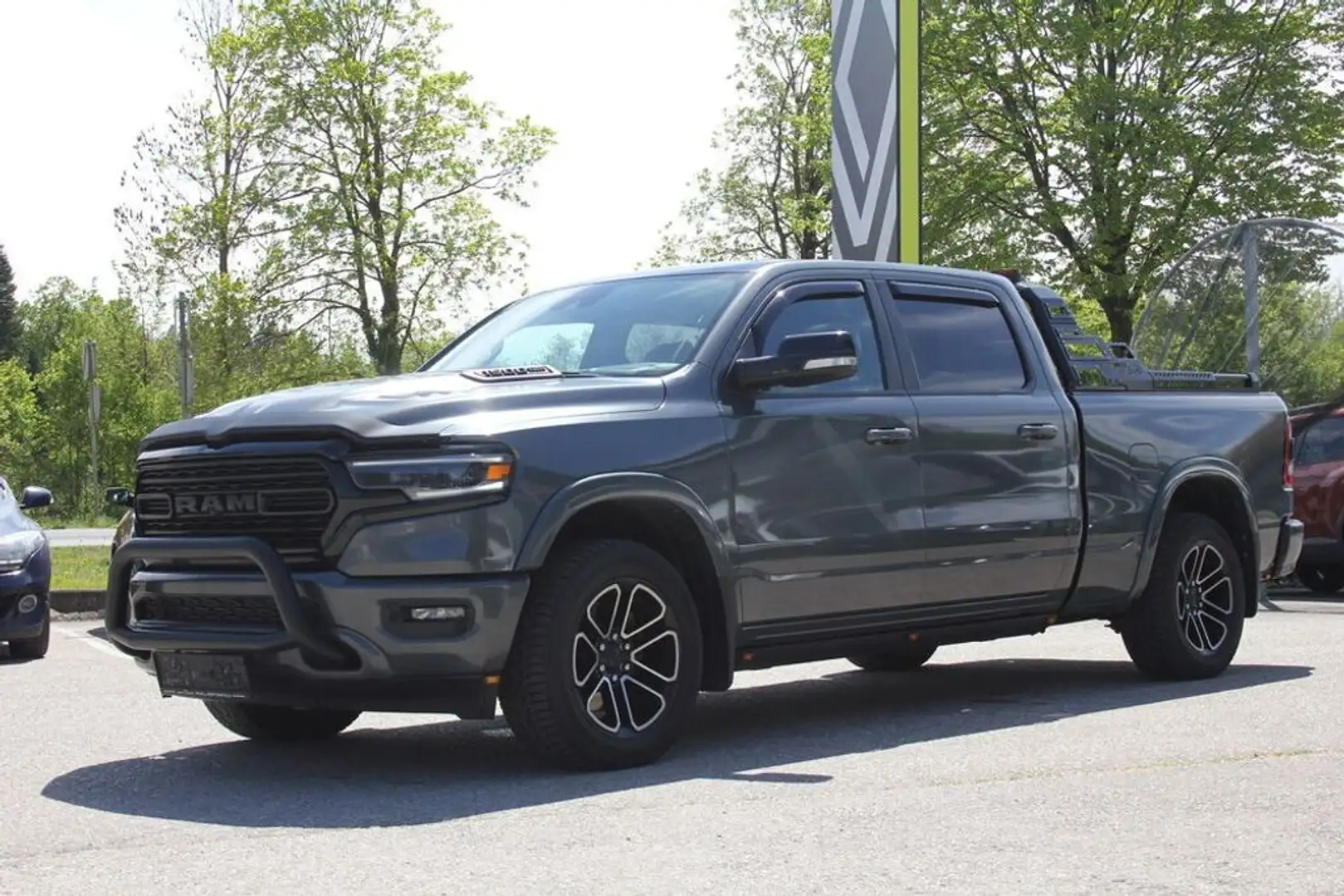 RAM 1500 Ram 1500 LIMITED Night Crew Cab Schwarz - 2
