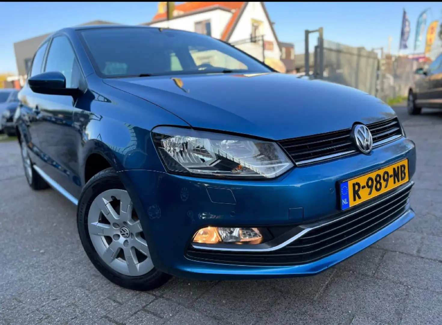 Volkswagen Polo 1.0 Comf. Con.Ser. Blauw - 1