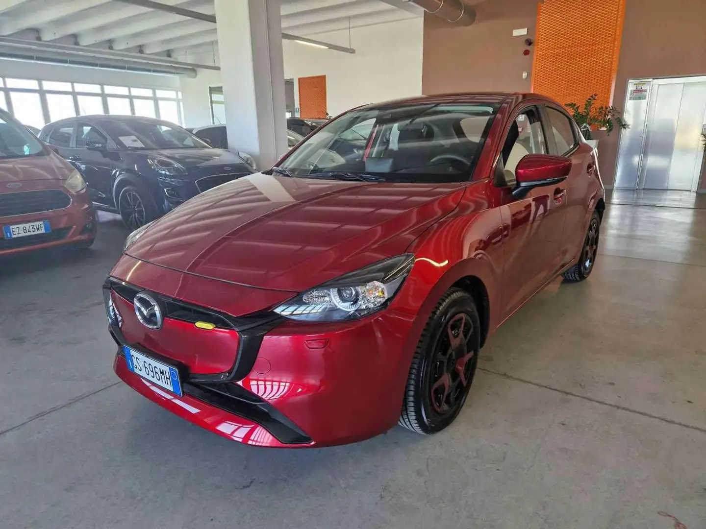 Mazda 2 2 centre line 1.5 75cv + conv pack Rot - 1
