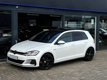 Volkswagen Golf GTI 2.0 TSI Performance PANO/SIDEASSIST/CAM/STOELVERW/