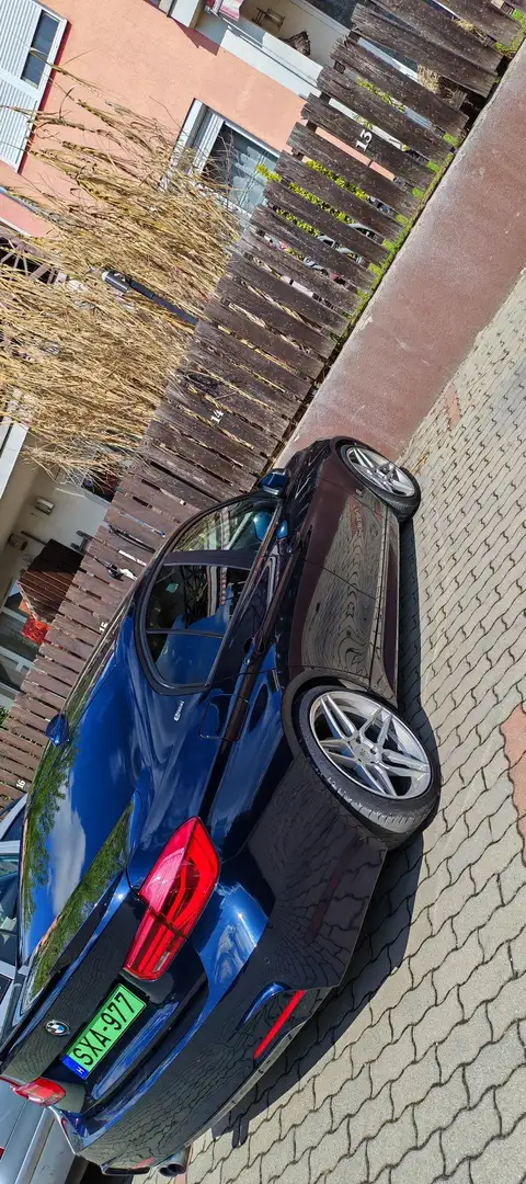 BMW 330 330e iPerformance Advantage - 2