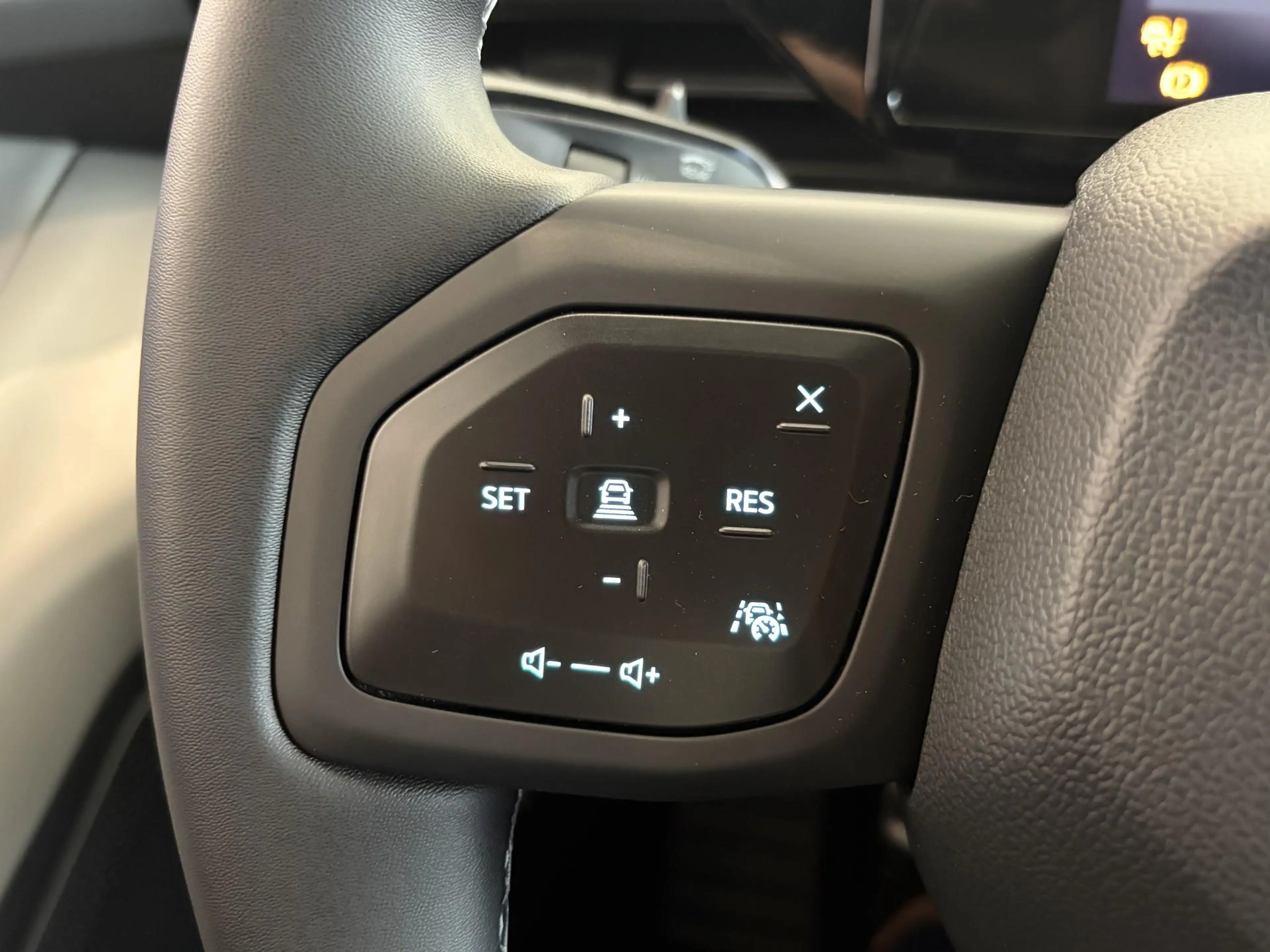 Ford Explorer Premium Extended Range RWD 79 kWh SNEL TE LEVEREN! — photo 14