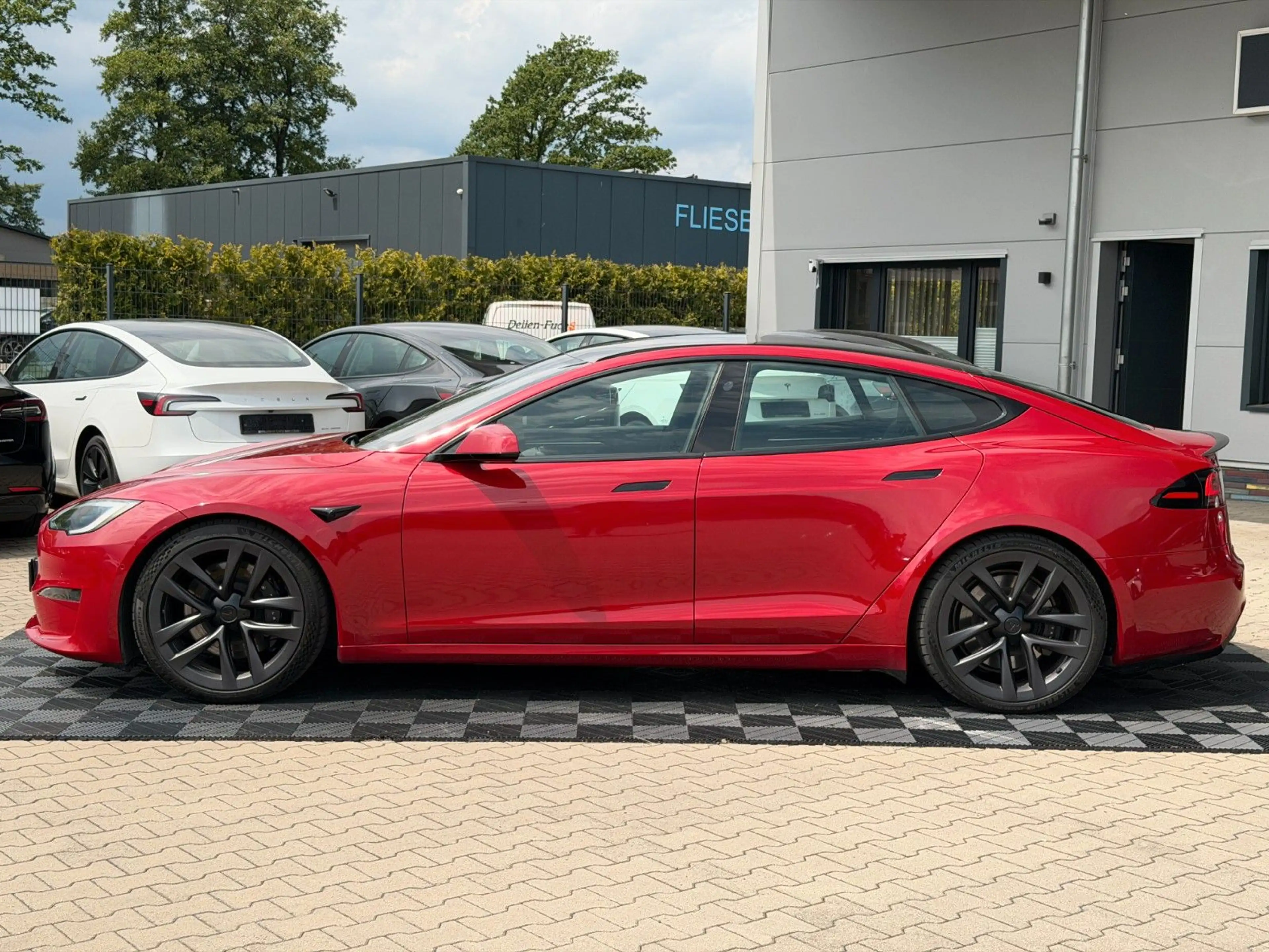 Tesla Model S MODEL S PLAID | FULL SELF DRIVE | 21" Wheels — photo 4