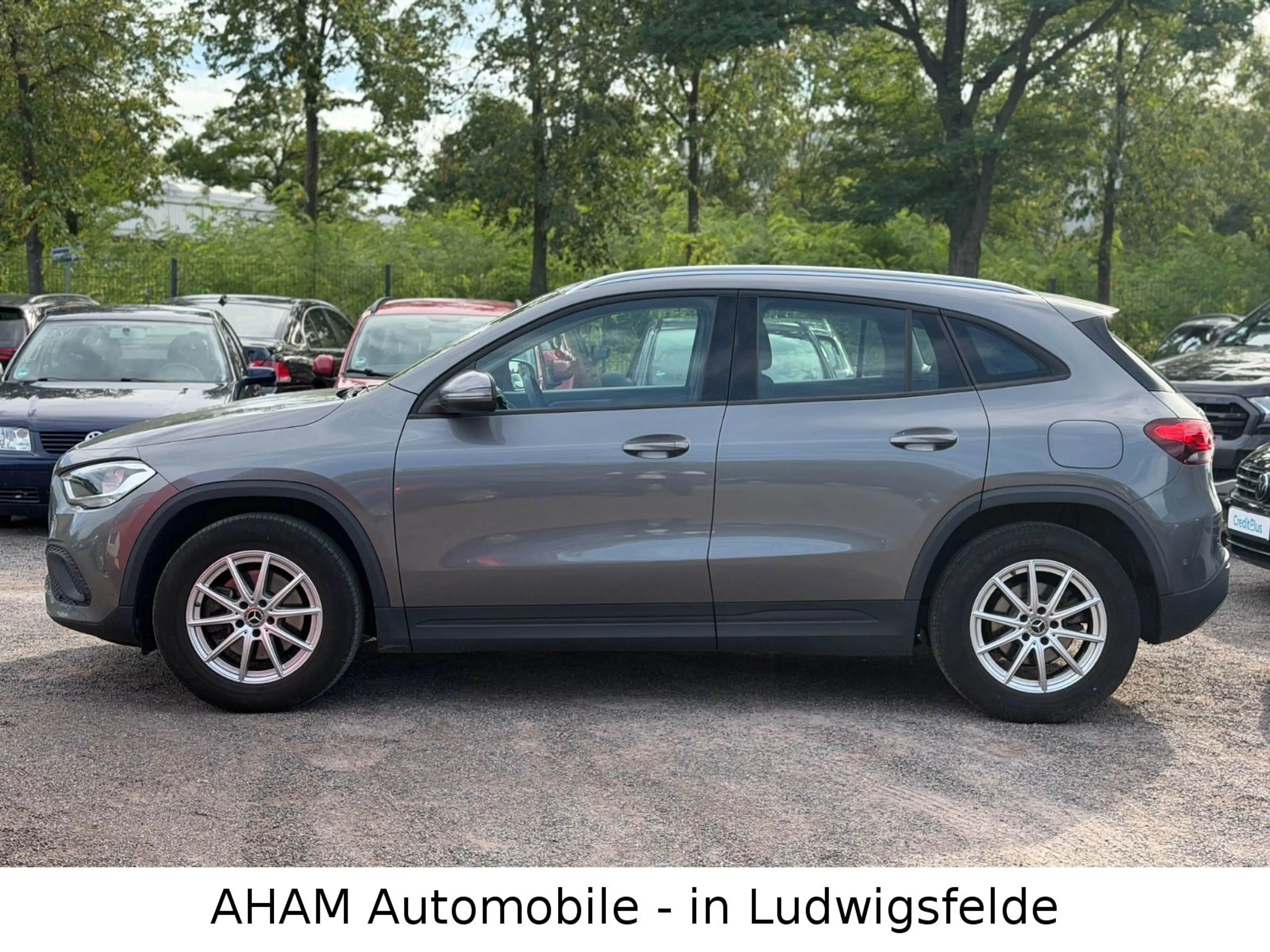 Mercedes-Benz GLA 200 DISTRONIC|LANE|KAM|NAVI|SHZ|KLIMA|MBUX — photo 3