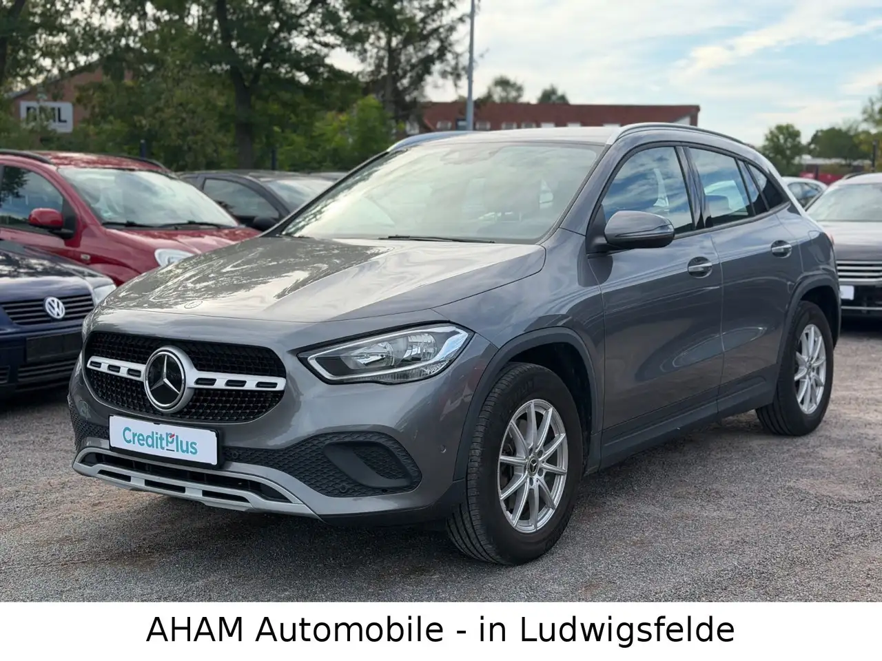 Mercedes-Benz GLA 200