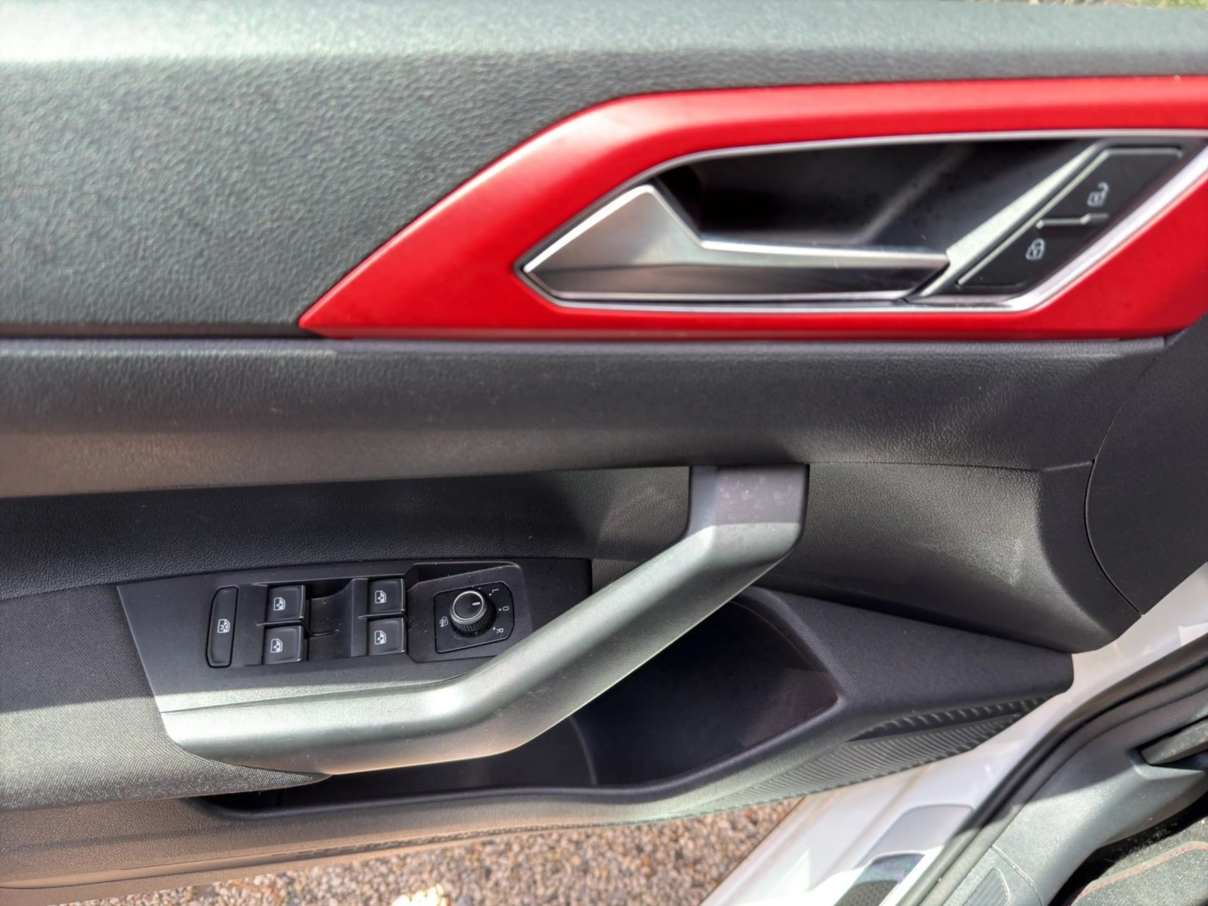 Volkswagen Polo GTI LM17 NAVI SITZHZG PDC — photo 8