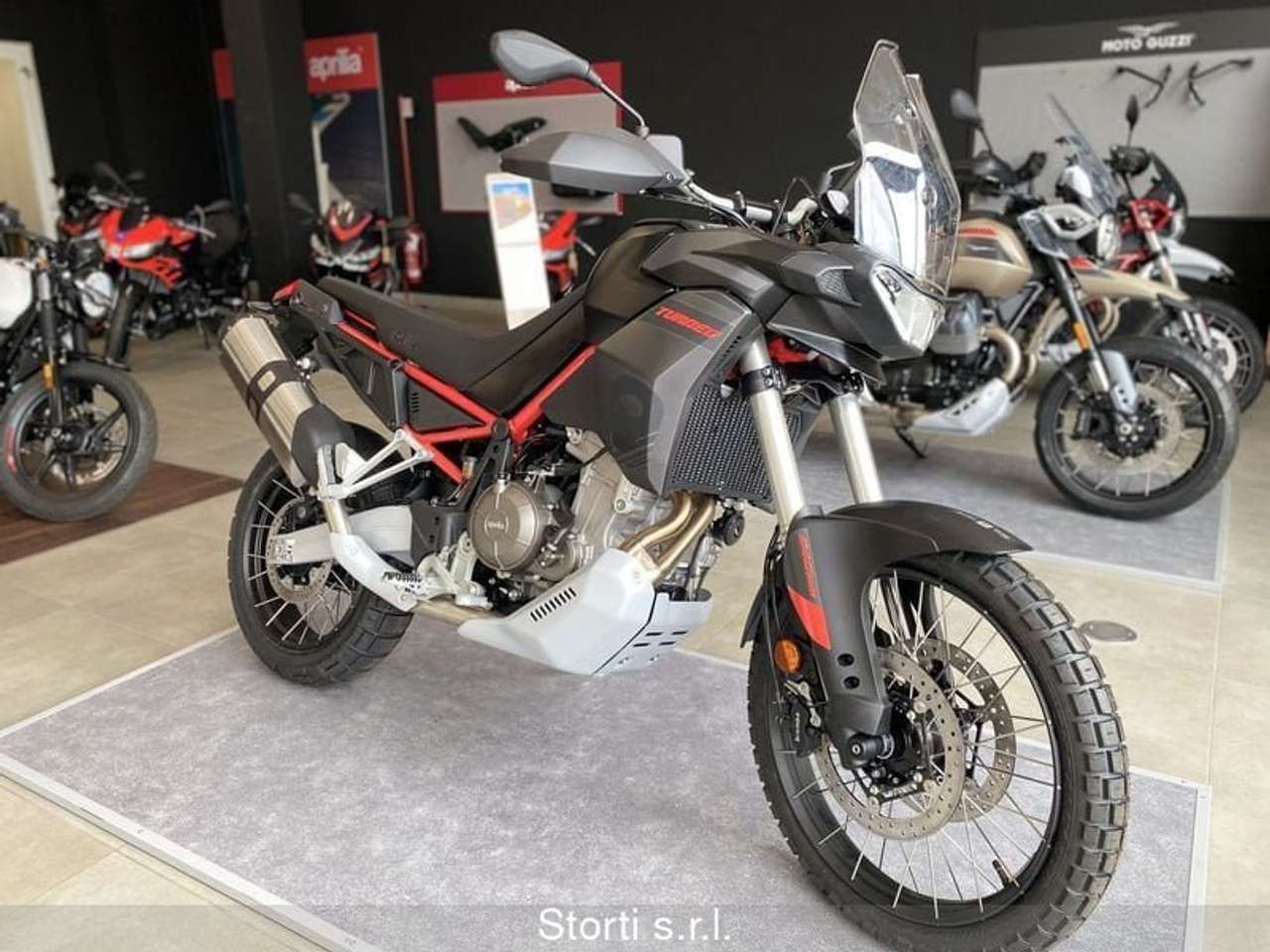 Aprilia Tuareg 660