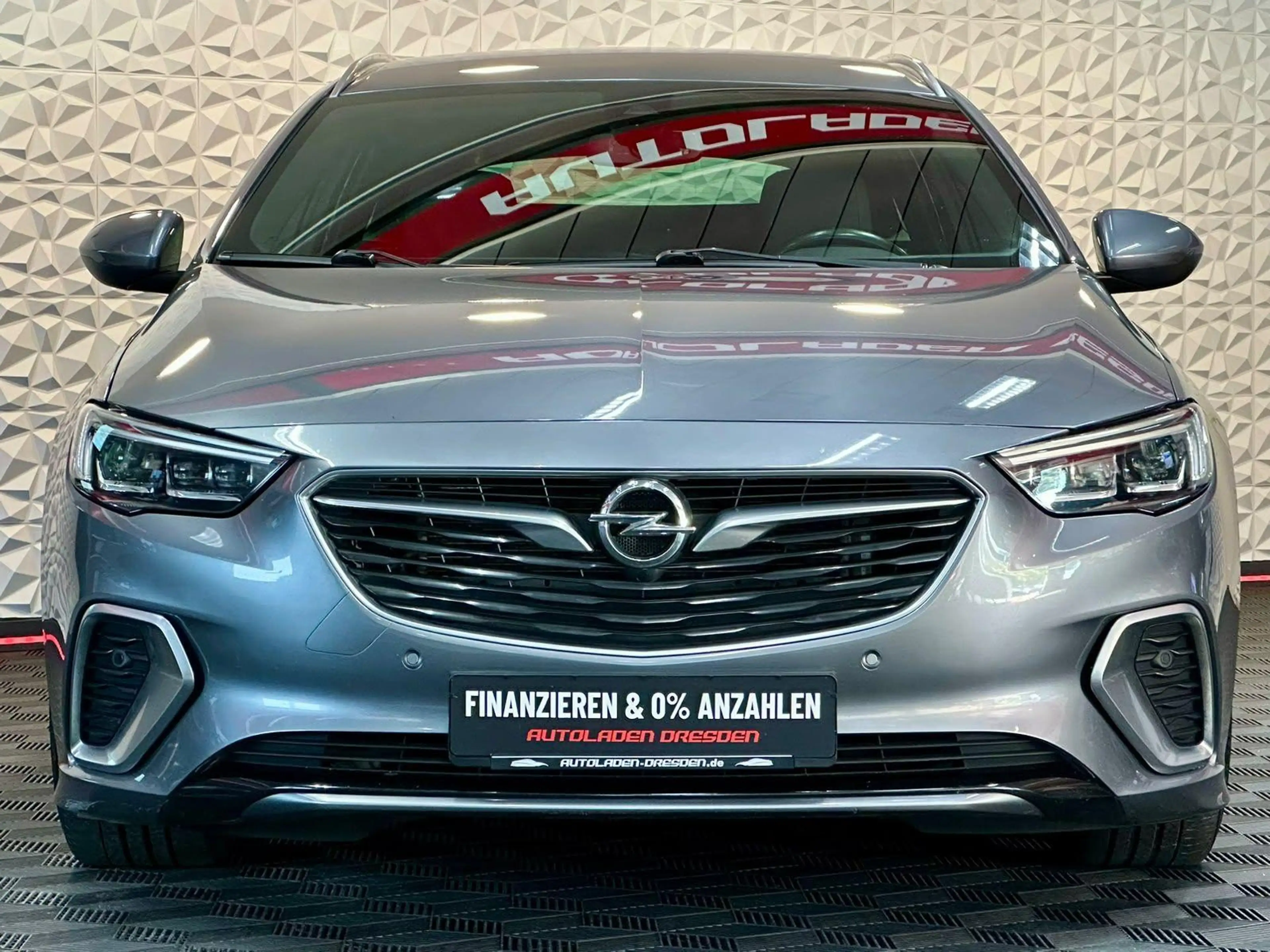 Opel Insignia 2.0 CDTI GSi 4x4 BOSE#LED#SPUR#KEYL#SHZ — photo 3