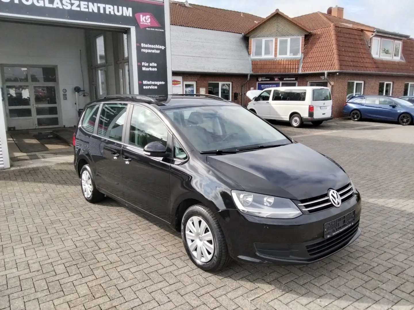 Volkswagen Sharan 2.0TDI 140PS Comfortline/Navi/SHZG/3-Zonen-Klima Noir - 1