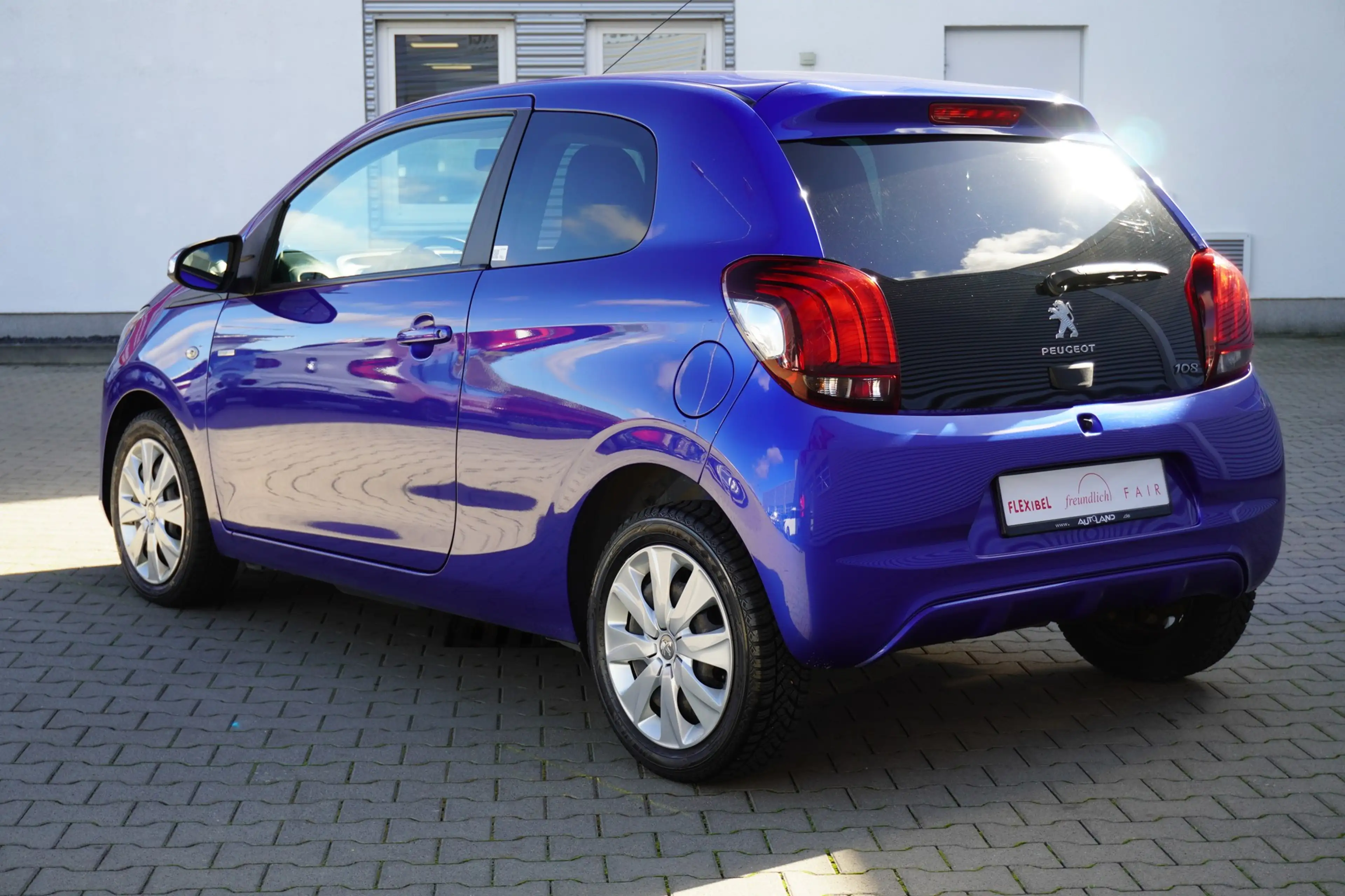 Peugeot 108 1.0 VTi Android Apple Tempomat Klima USB — photo 8