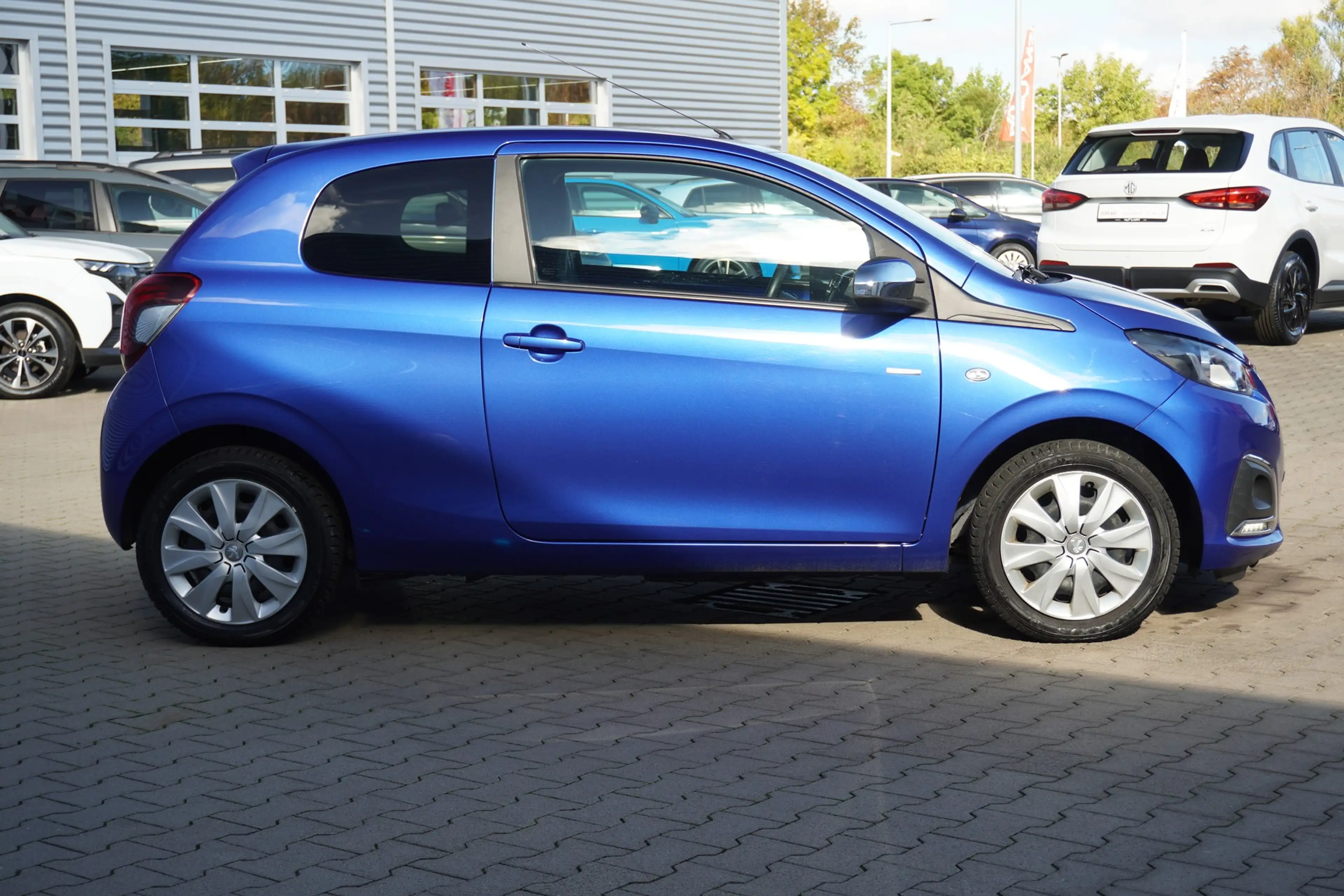 Peugeot 108 1.0 VTi Android Apple Tempomat Klima USB — photo 5