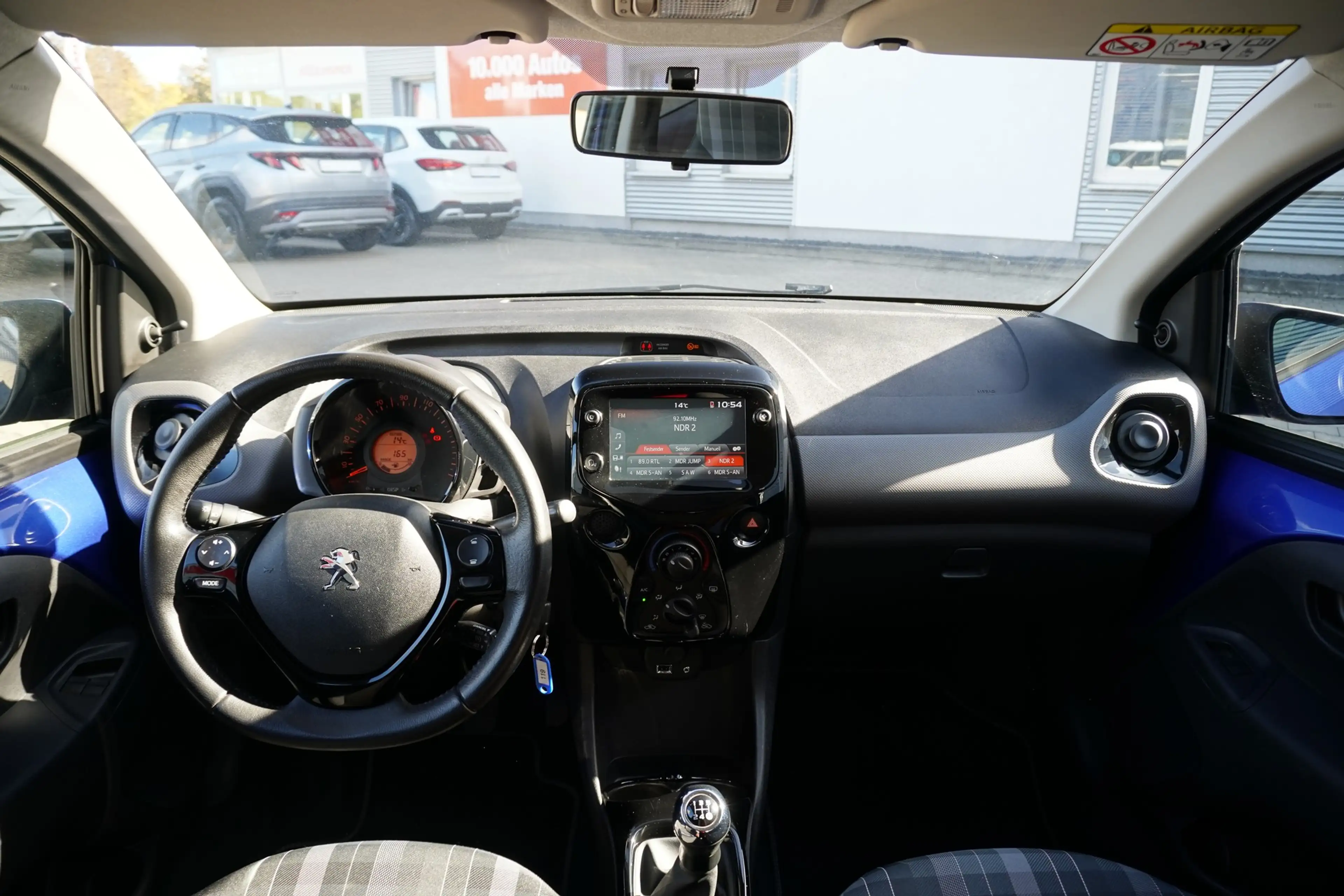 Peugeot 108 1.0 VTi Android Apple Tempomat Klima USB — photo 12