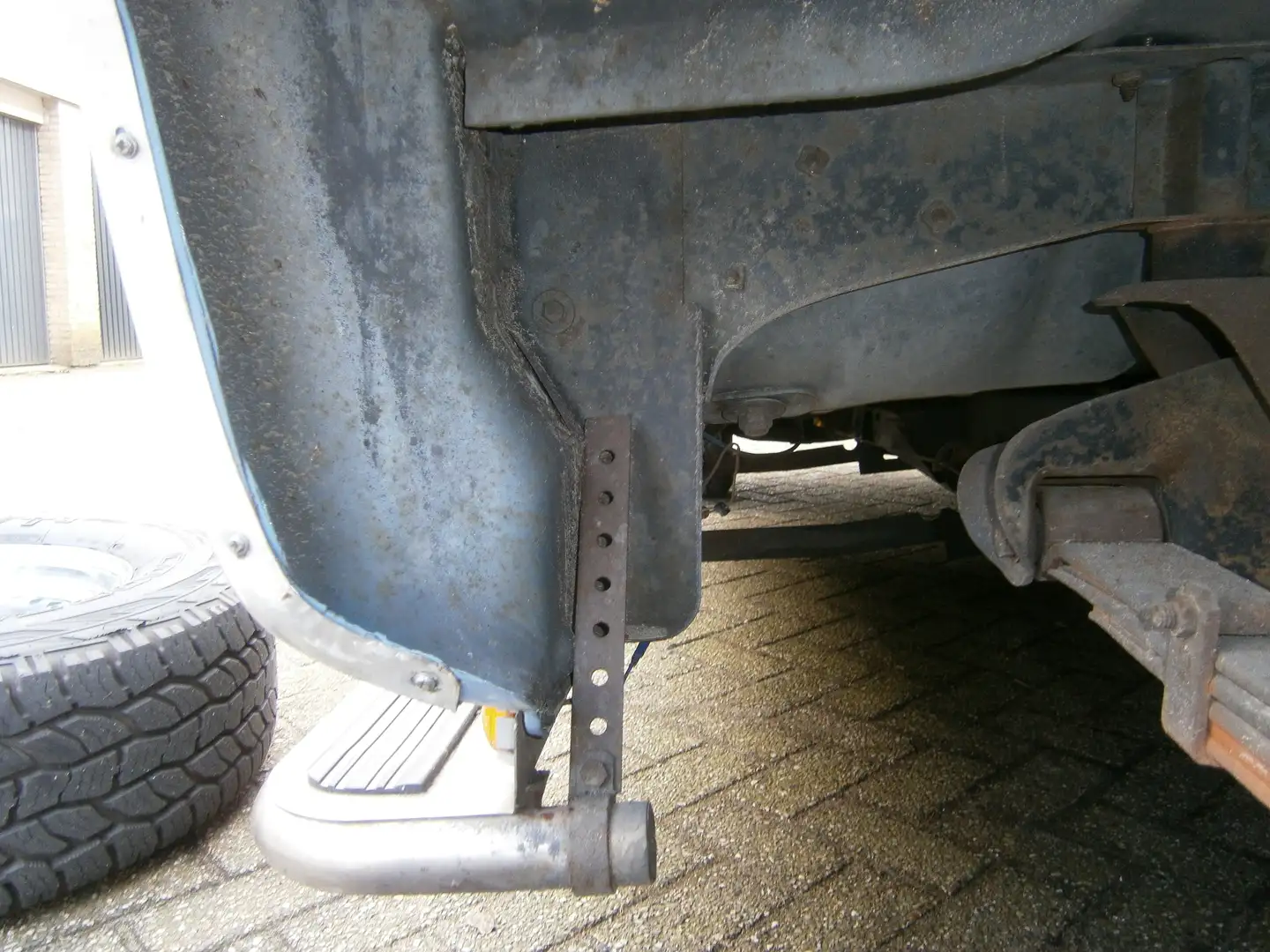 Chevrolet barn doors Blue - 2