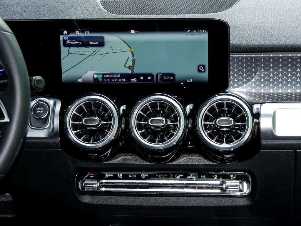 Mercedes-Benz EQB