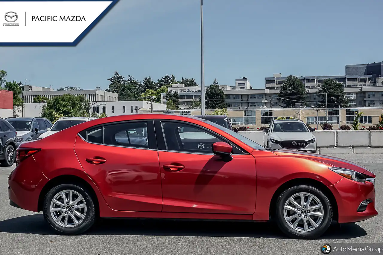 Mazda 3 fotografie Mazda 3