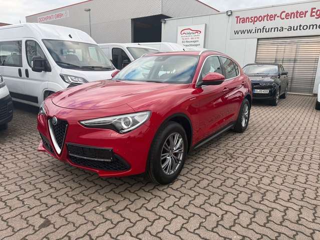 Imagine Alfa Romeo Stelvio 2.2 Diesel 16V 190PS Super AT8-Q4