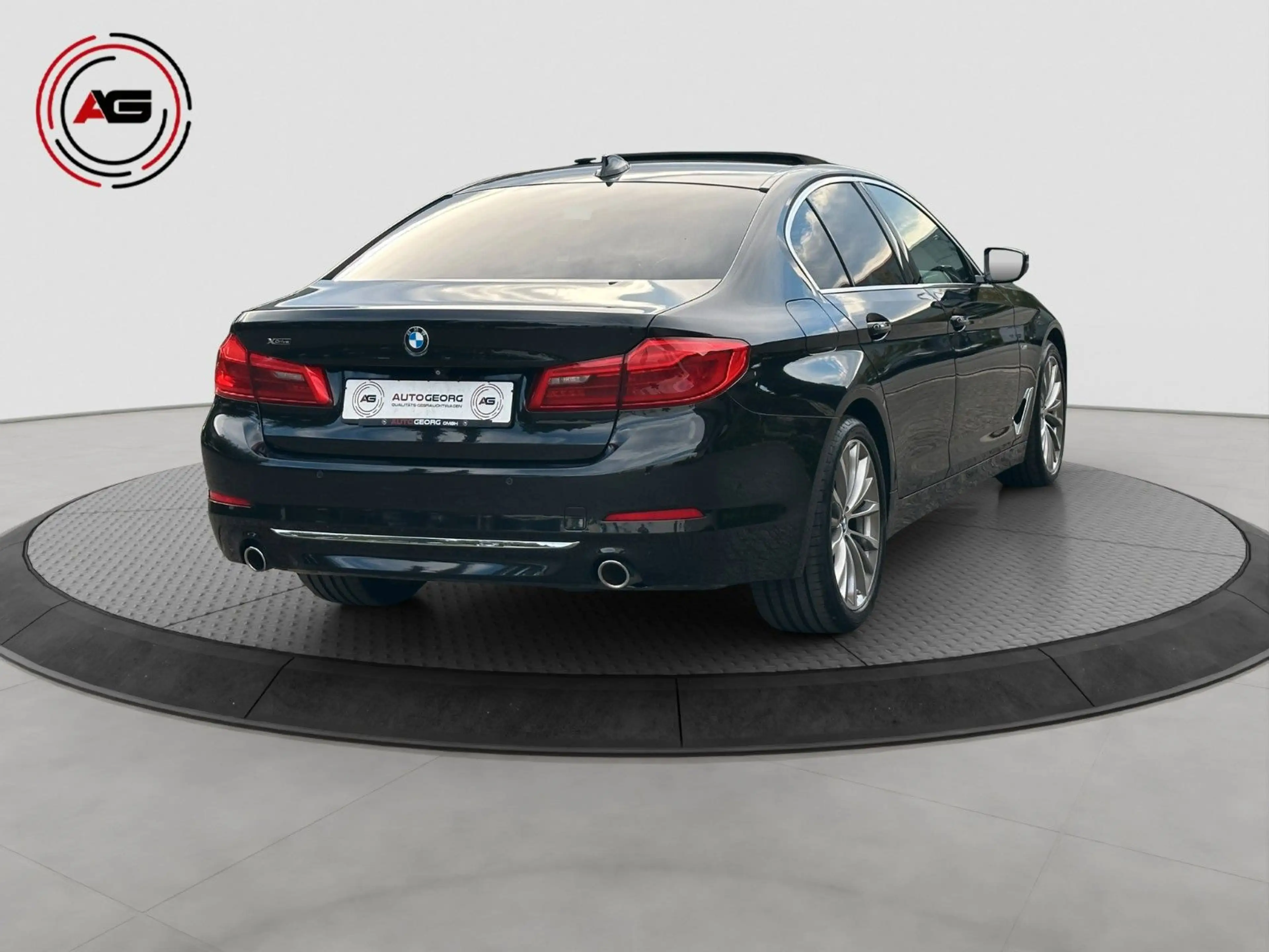 BMW 530 d xDr ACC SITZKLIMA H/K GLASDACH HUD 360°CARP — photo 6