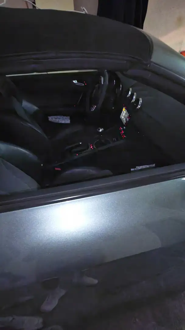 Audi TT Roadster 2.0TDI quattro - 2