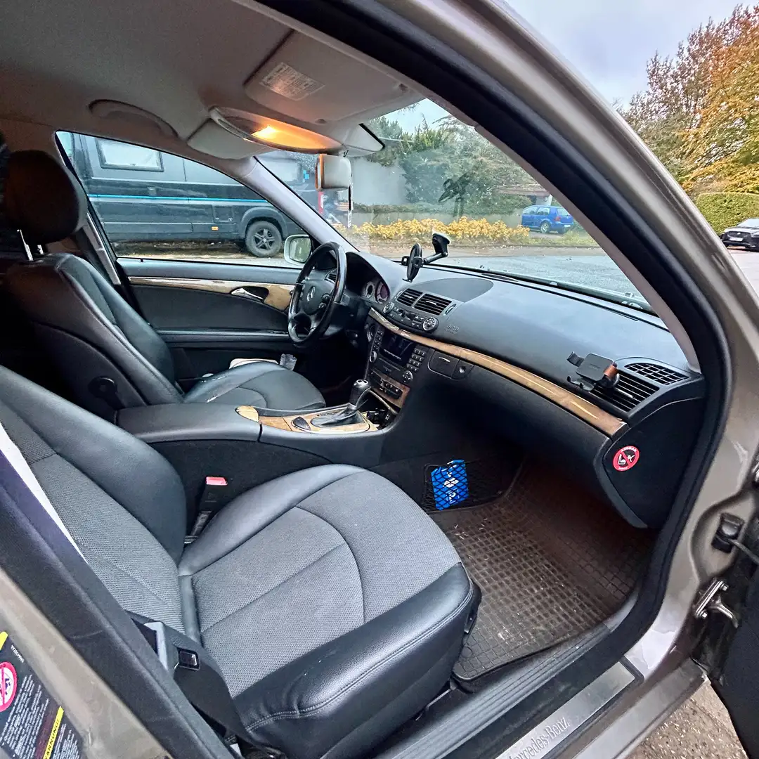 Mercedes-Benz E 200 E 200 T Kompressor Automatik Avantgarde BusinessED Silber - 2