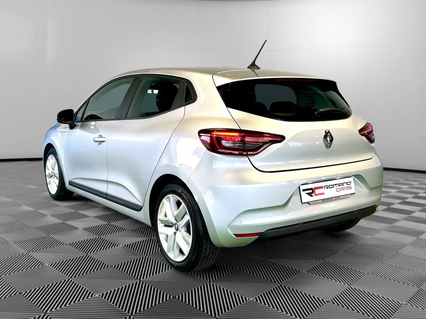 Renault Clio Clio Full Hybrid E-Tech 140 CV Zen Silber - 2