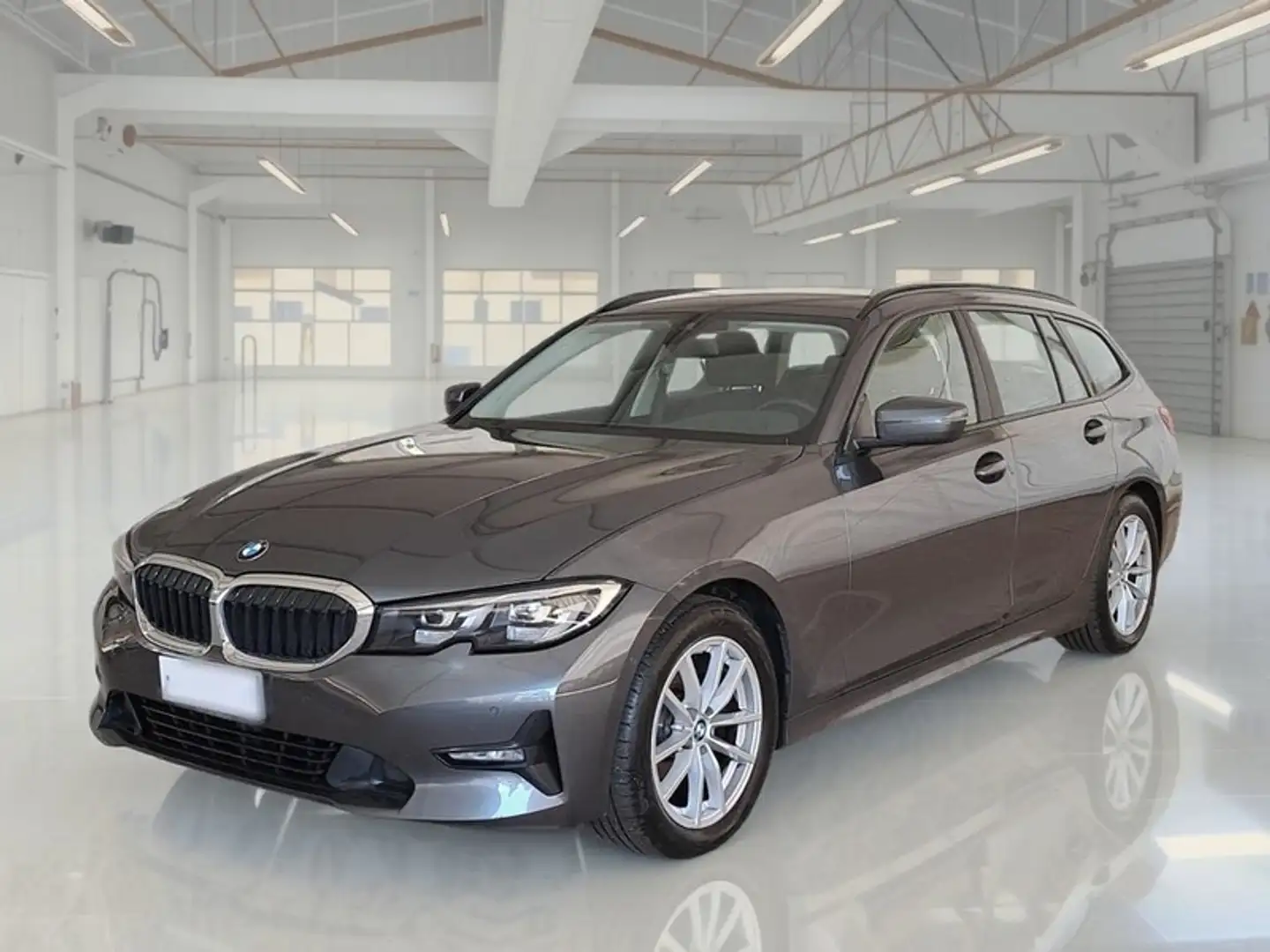 BMW 318 318d Business Advantage Touring Autom. - 1