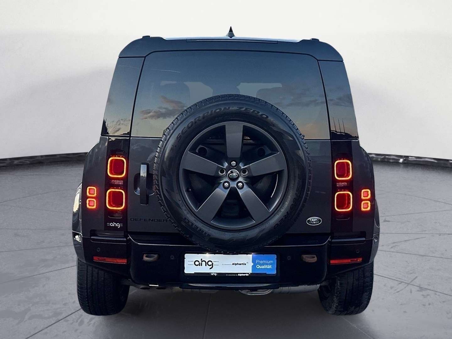 Land Rover Defender 110 D300 X-Dynamic HSE Black Pack AHK S -  - Joinsteer - #3