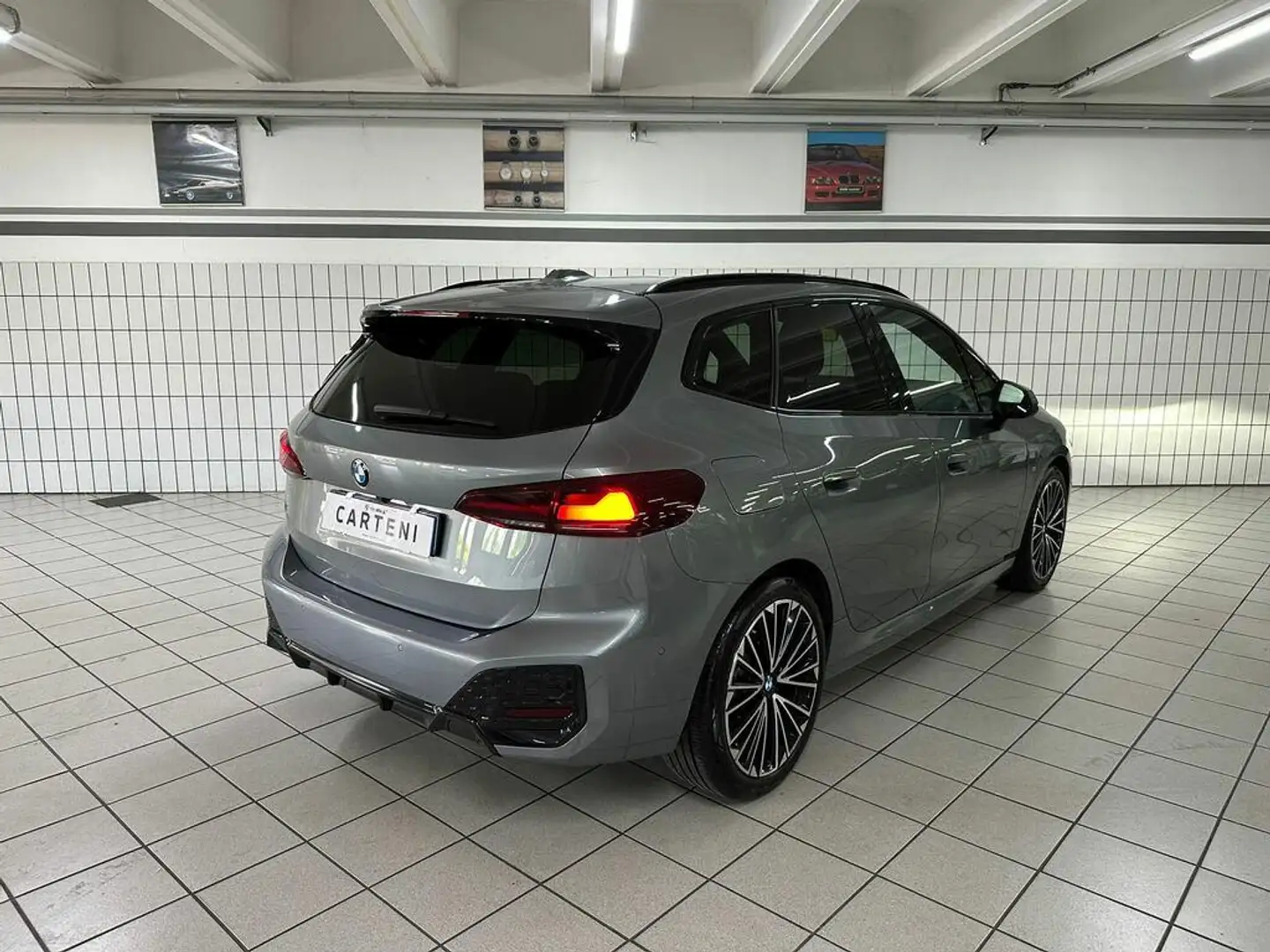 BMW 218 d Active Tourer Msport auto Gris - 2