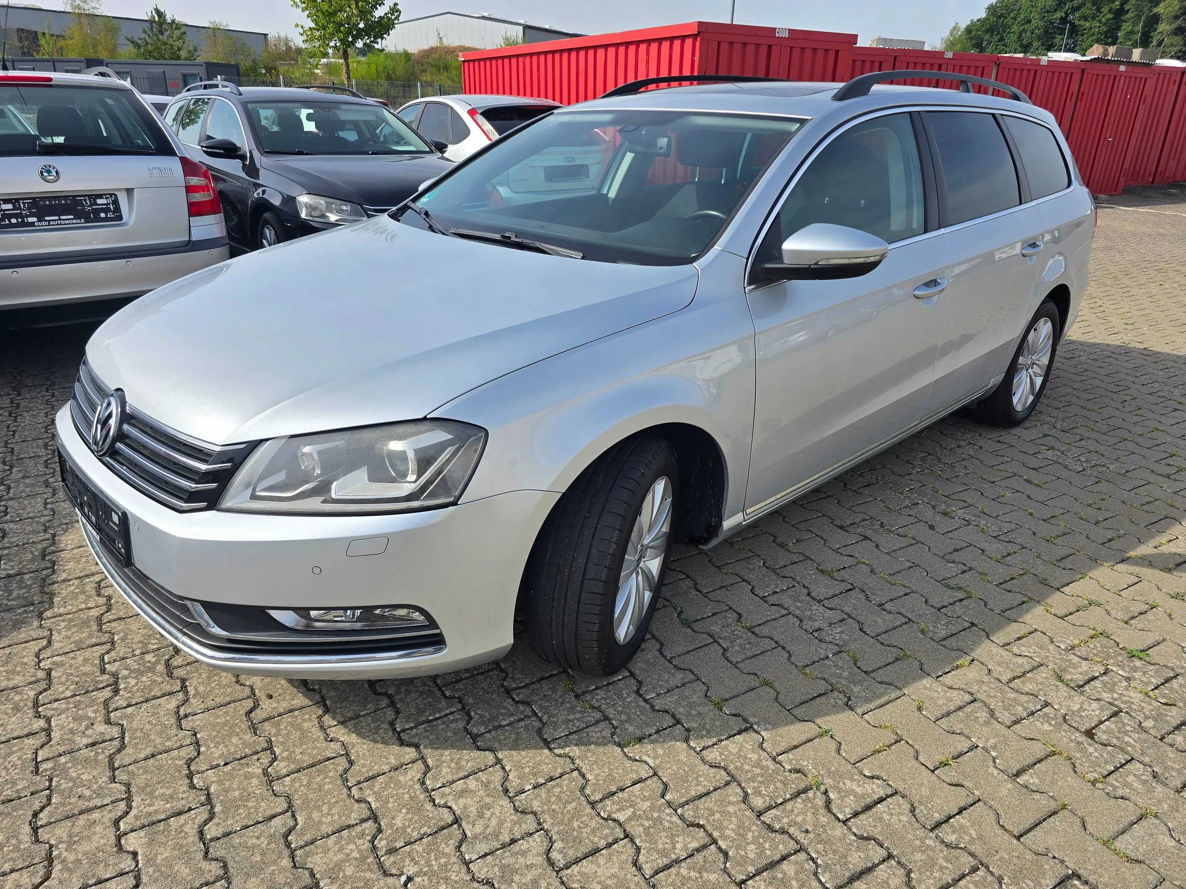 Volkswagen Passat Variant Comfortline BlueMotion — photo 2