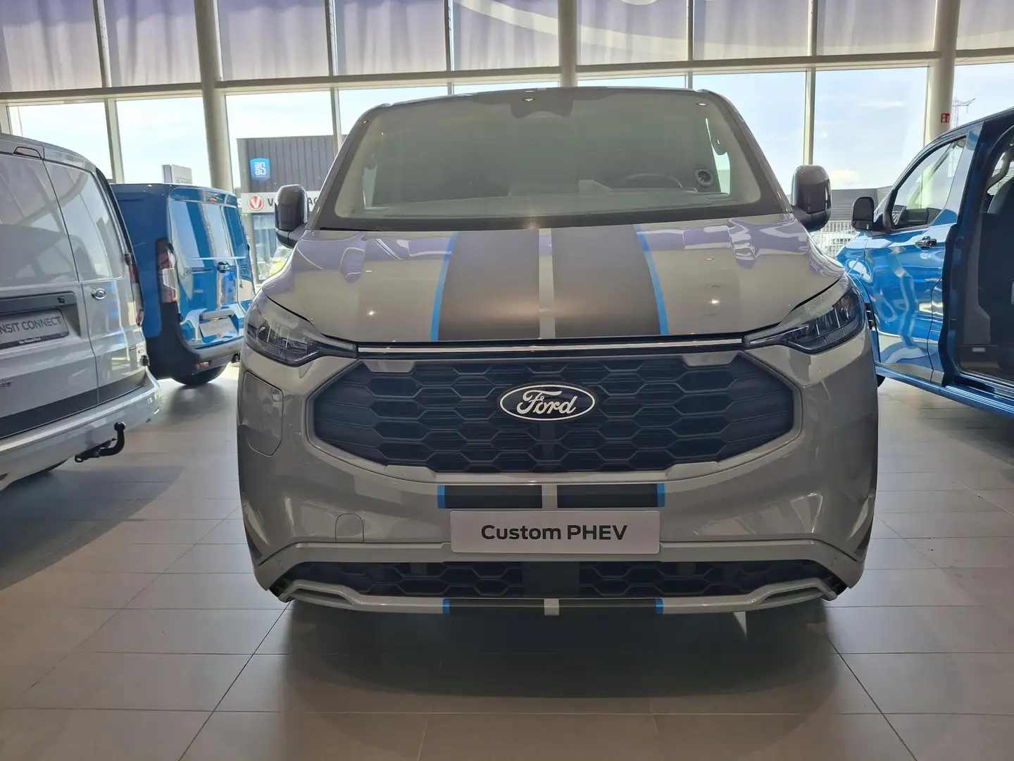 Ford Transit Custom 320 2.5 PHEV L2H1 Sport | 19 INCH VELGEN | INKLAPB Gris - 2