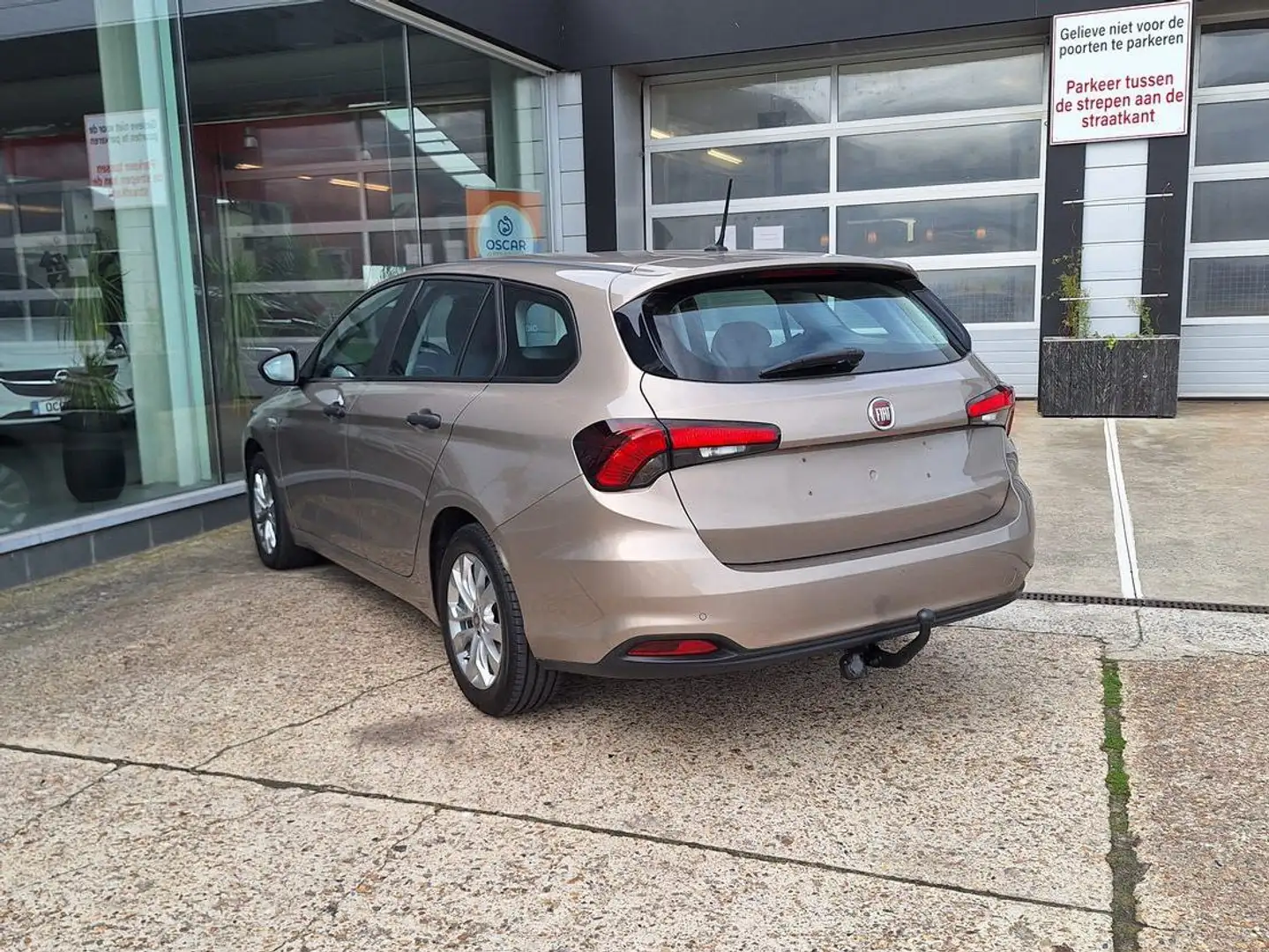 Fiat Tipo 1.4i Lounge (EU6d-TEMP) Beige - 2