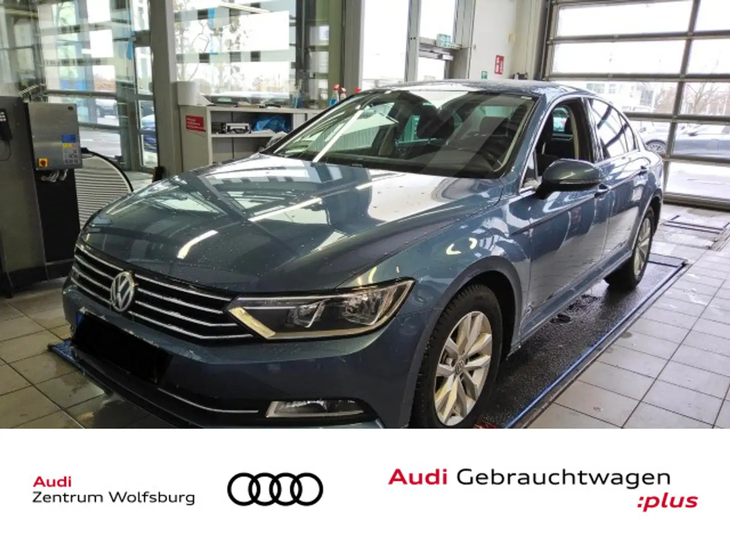 Volkswagen Passat 2.0 TDI Comfortline AHK/ACC/Einparkhi Azul - 1