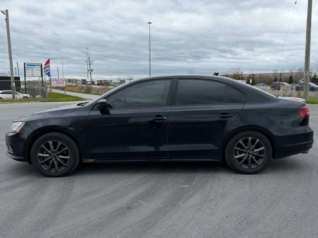 Volkswagen Jetta снимка Volkswagen Jetta
