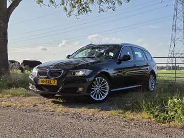 i (3.0L) Luxury Line | 2e eig | dealer ond. | Lede