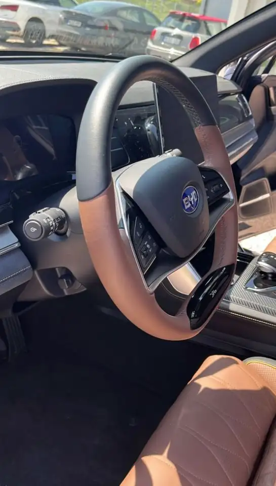 BYD Tang